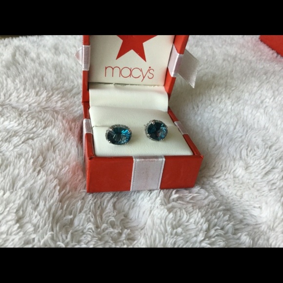 14K White Gold London Blue Topaz and Diamonds Oval Stud Earrings - Picture 11 of 12